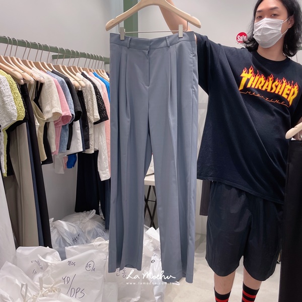 (限量商品)雙抓摺暗釦西裝褲